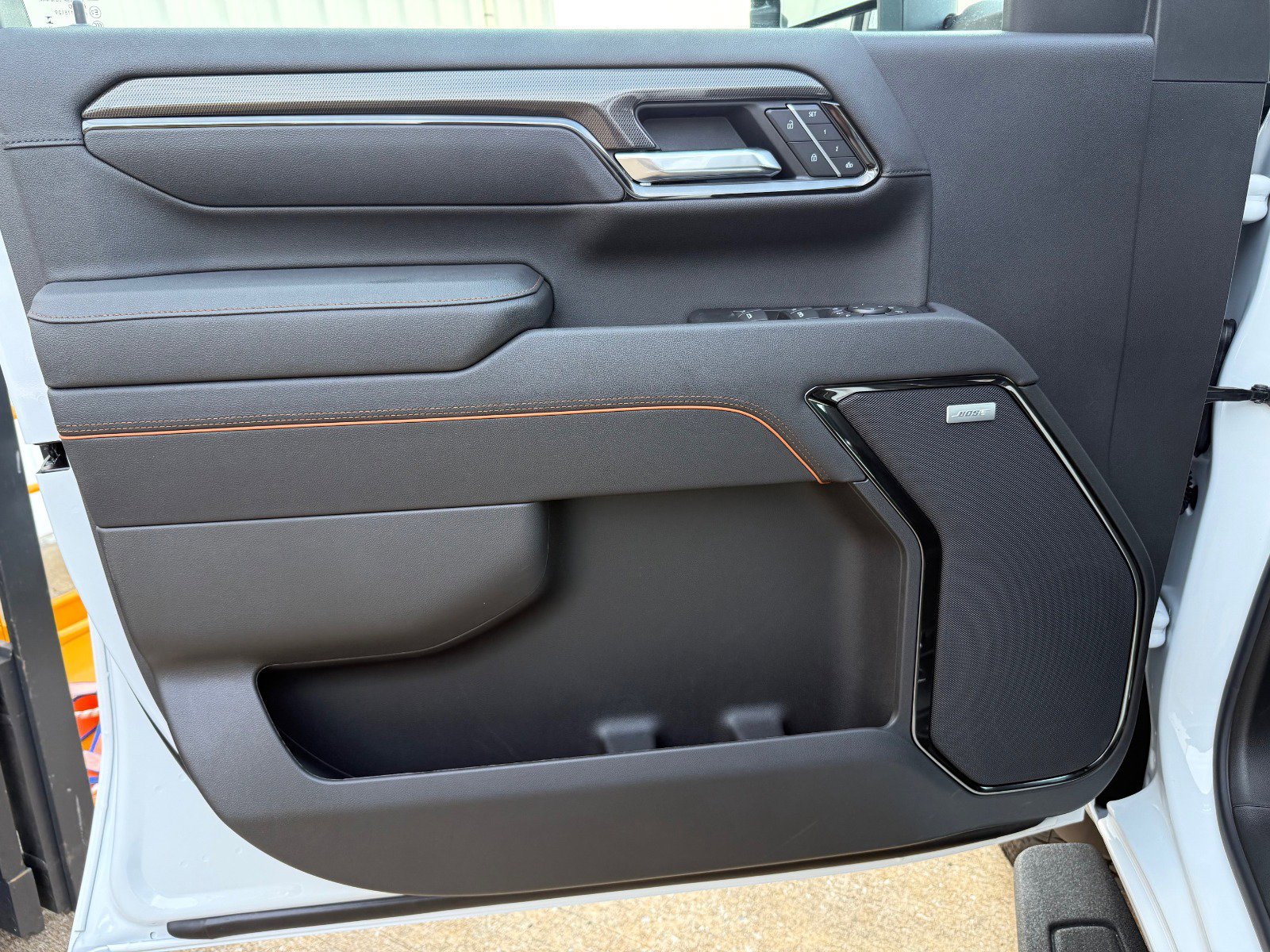 New 2026 GMC Sierra 2500 AT4 w/ AT4 Premium Plus Package image 10