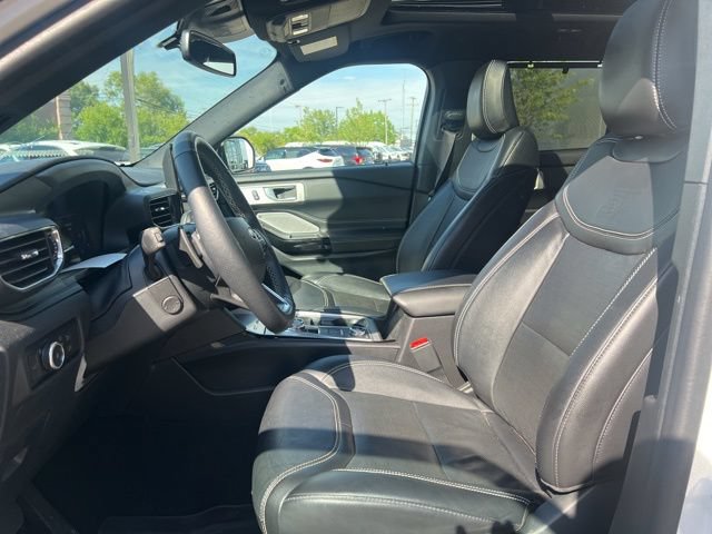 Used 2024 Ford Explorer ST w/ Equipment Group 401A AWD/4WD image 24