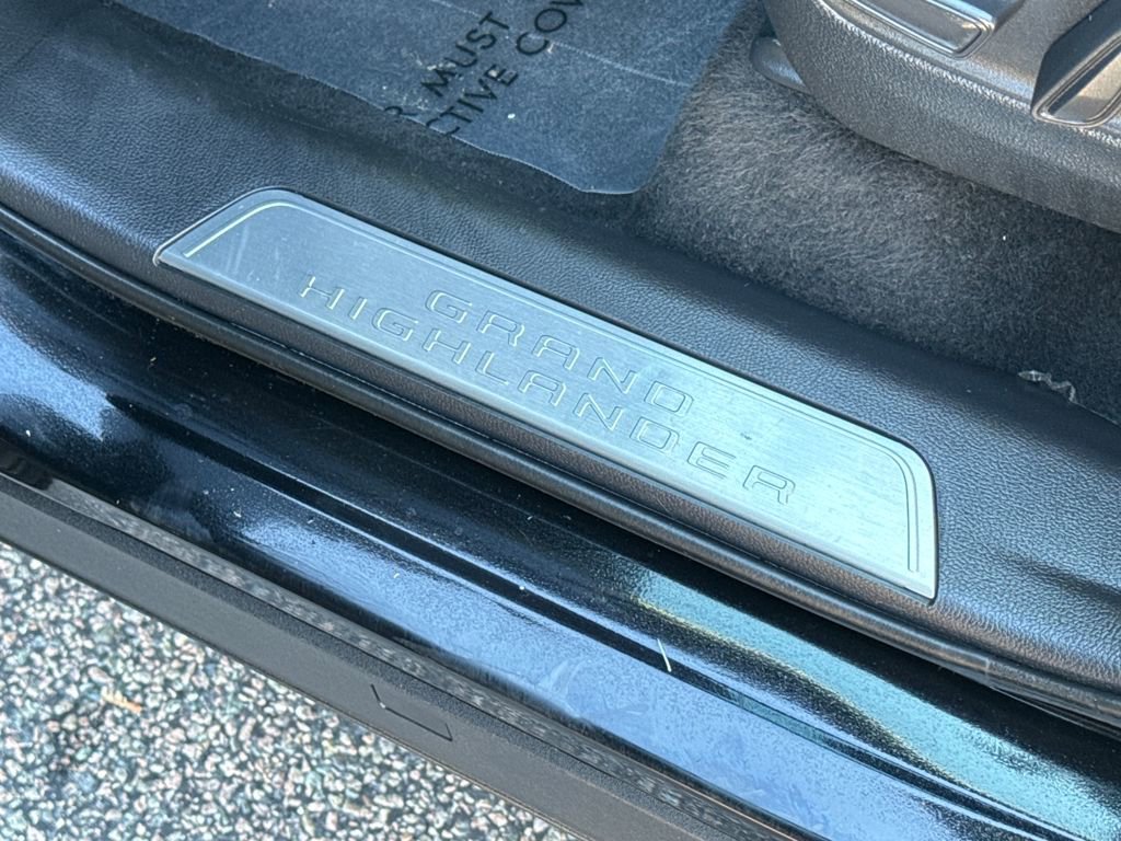 Used 2024 Toyota Grand Highlander AWD Hybrid image 53