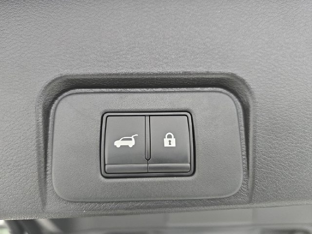 Used 2026 Nissan Rogue SV FWD image 13