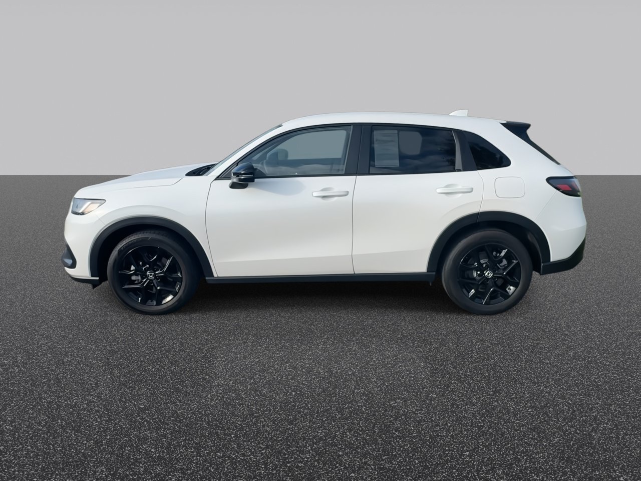 Used 2024 Honda HR-V Sport image 6