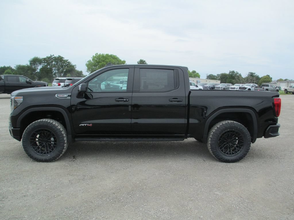 New 2026 GMC Sierra 1500 AT4 AWD/4WD image 11