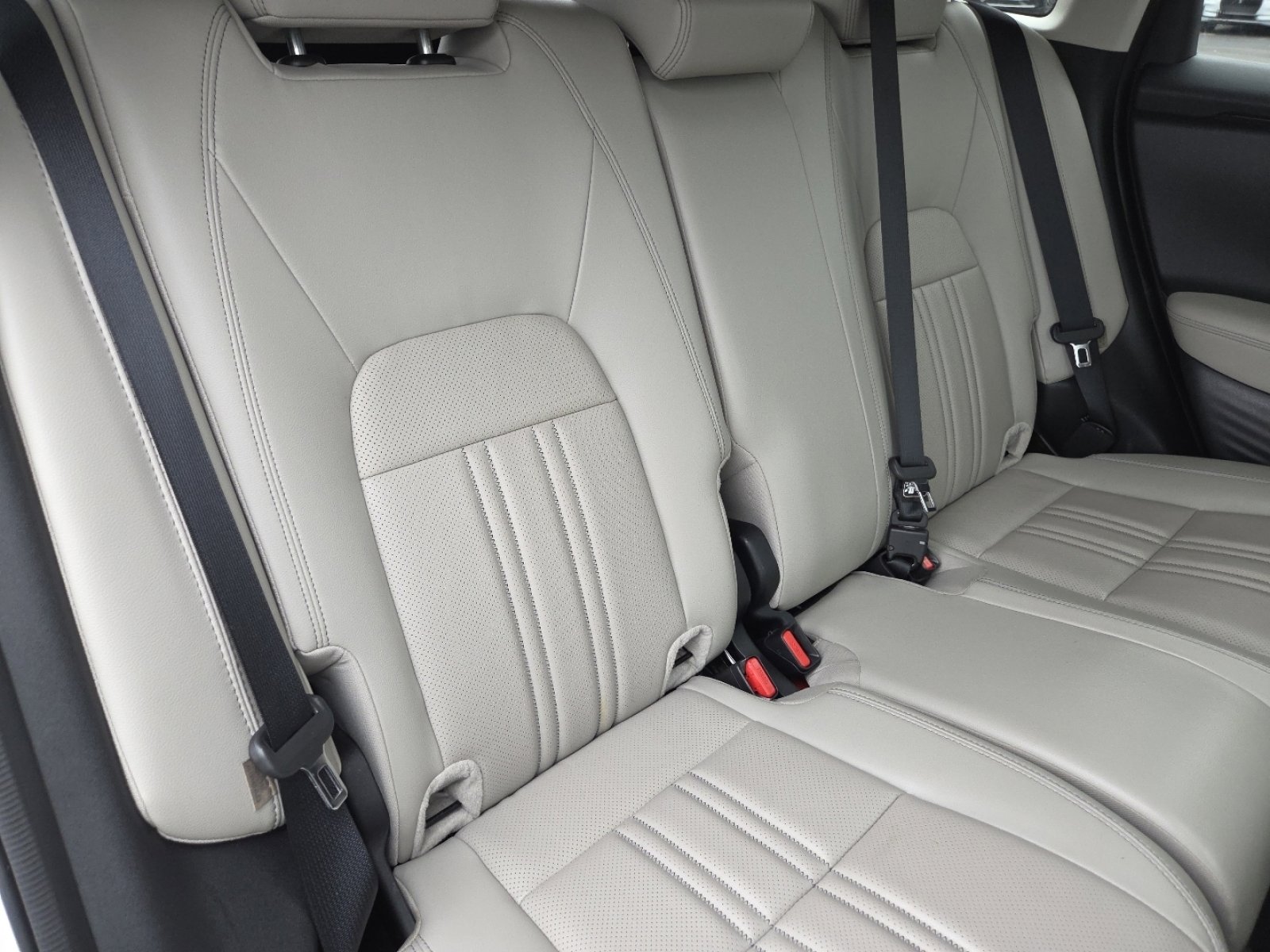 Certified 2024 Honda HR-V EX-L image 22