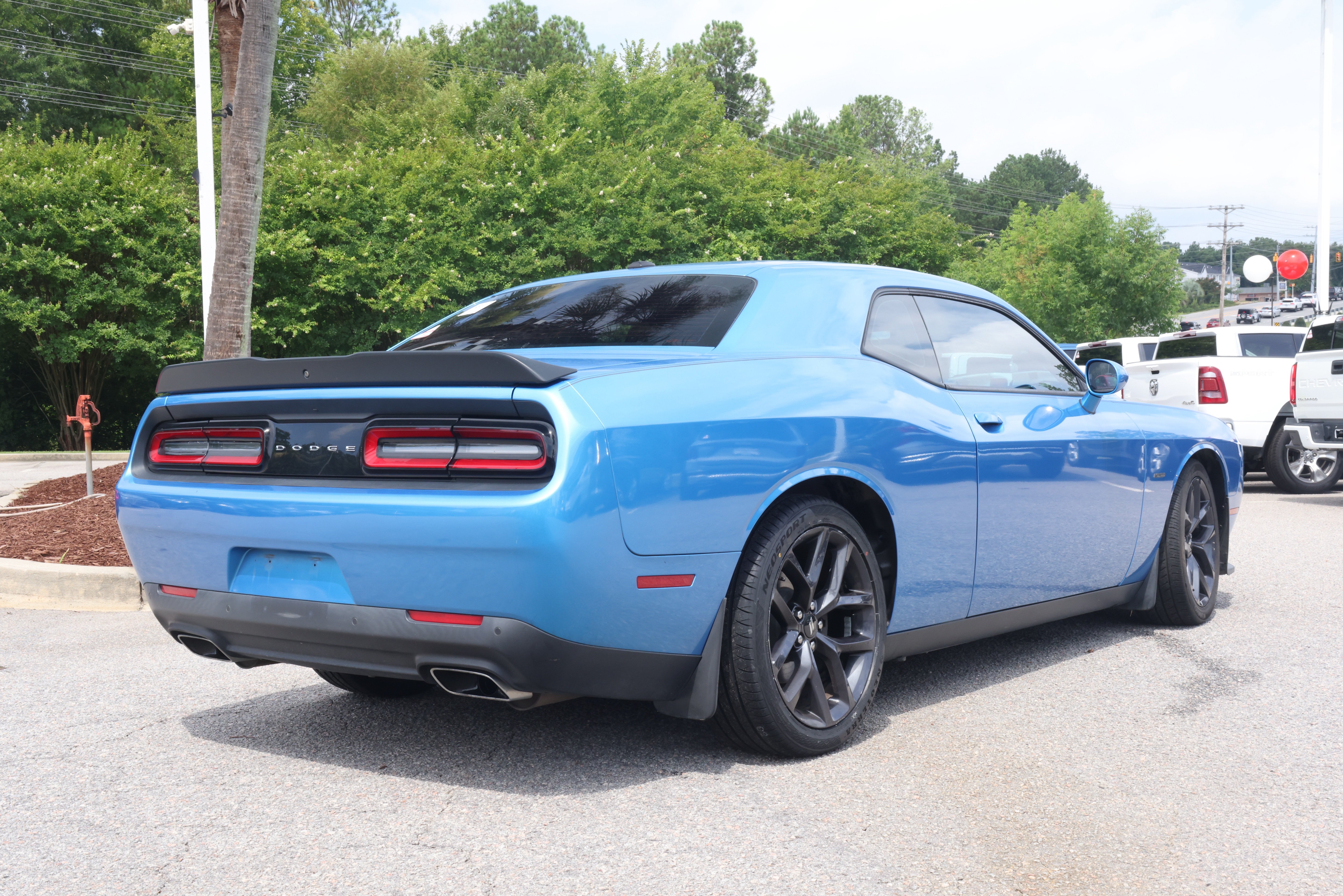 Used 2019 Dodge Challenger R/T w/ Blacktop Package RWD image 5