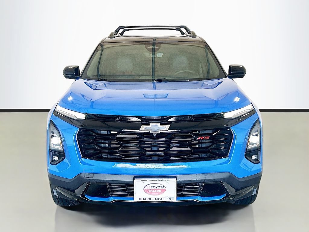 Used 2025 Chevrolet Equinox RS w/ Safety and Technology Package FWD image 2