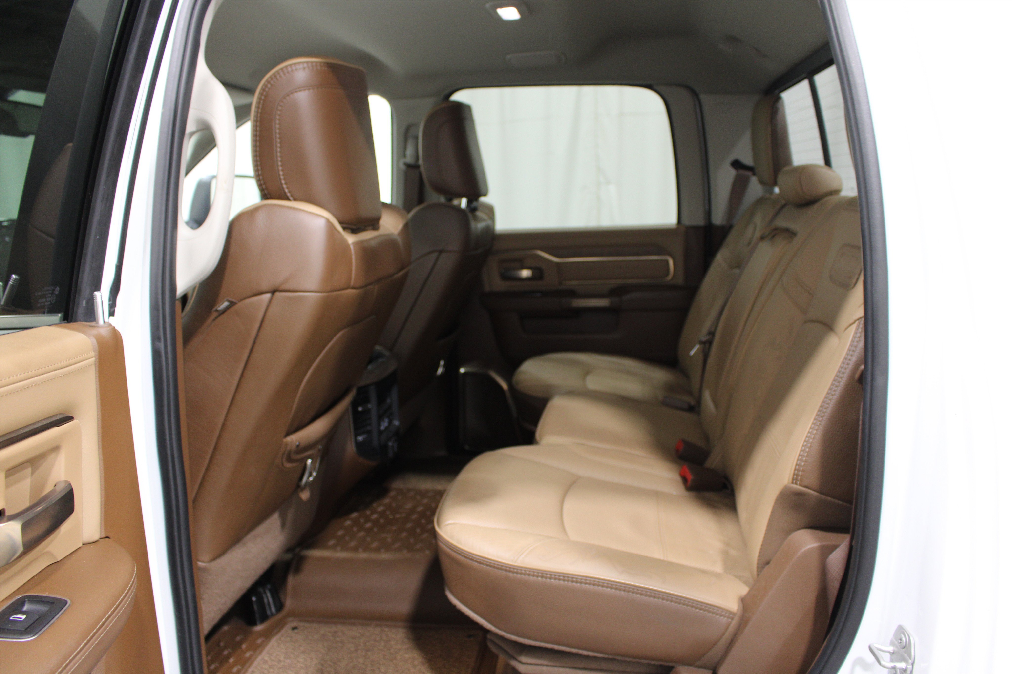 Used 2024 RAM 2500 Limited AWD/4WD image 22