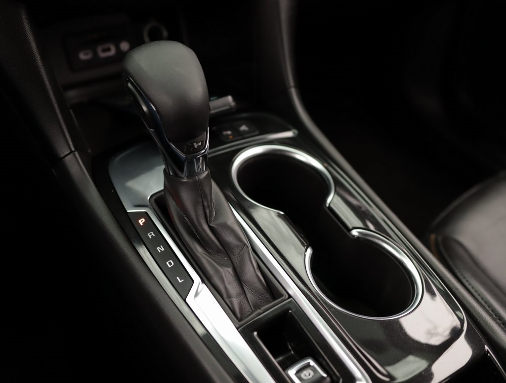 Used 2022 Chevrolet Equinox Premier image 18