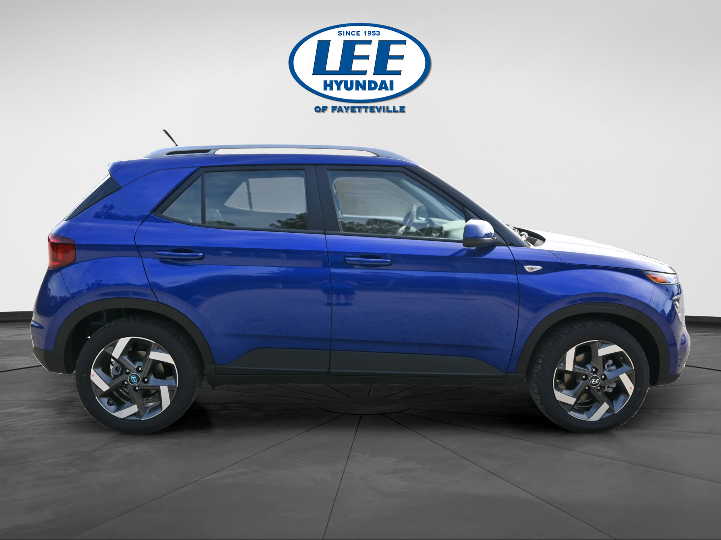 Certified 2026 Hyundai Venue SEL FWD image 2