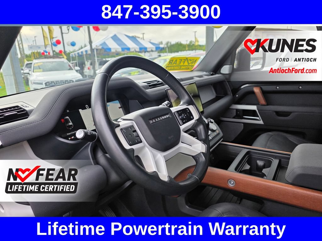 Used 2023 Land Rover Defender 130 SE AWD/4WD image 30