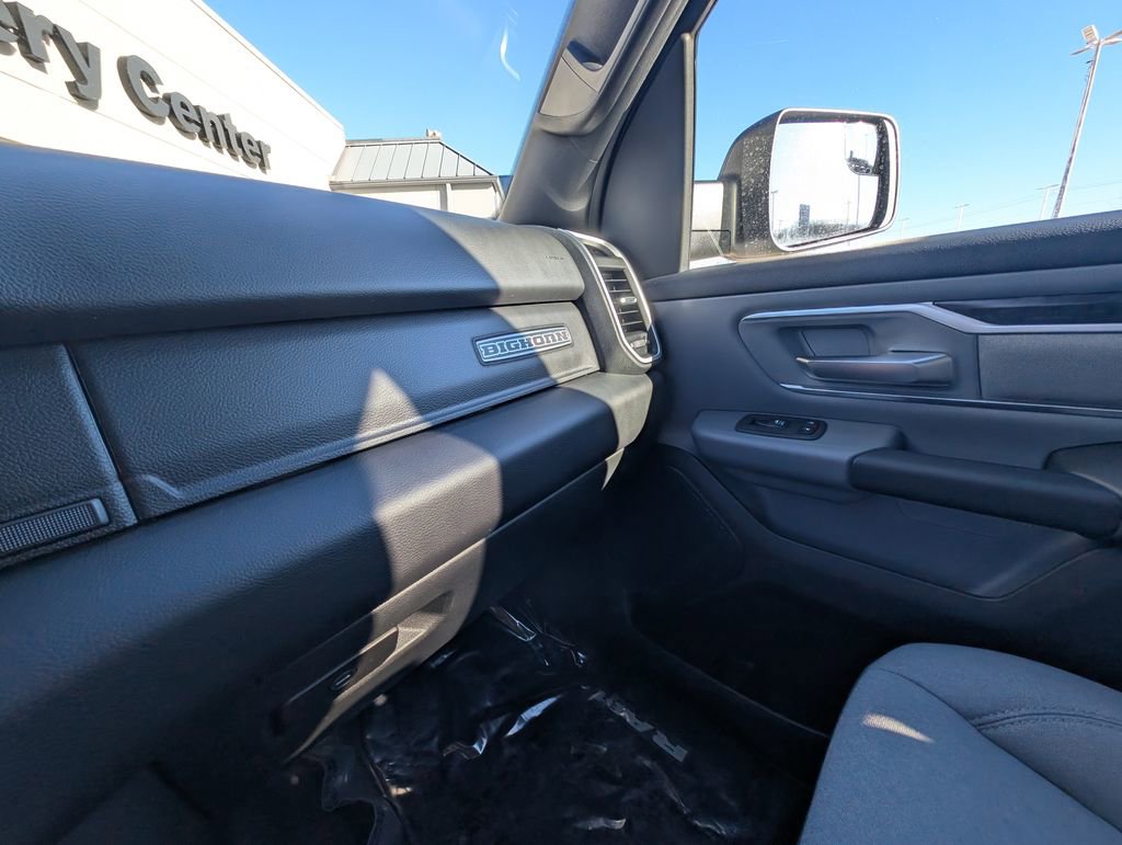 Used 2023 RAM 1500 Big Horn image 32