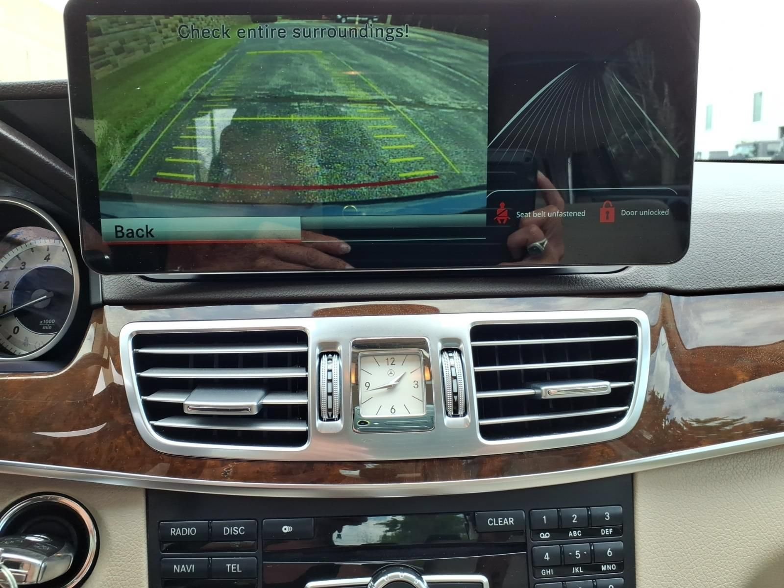 Used 2014 Mercedes-Benz E 350 4MATIC Sedan image 24