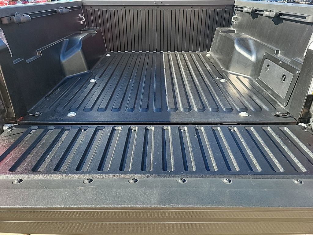 Used 2023 Toyota Tacoma SR image 13
