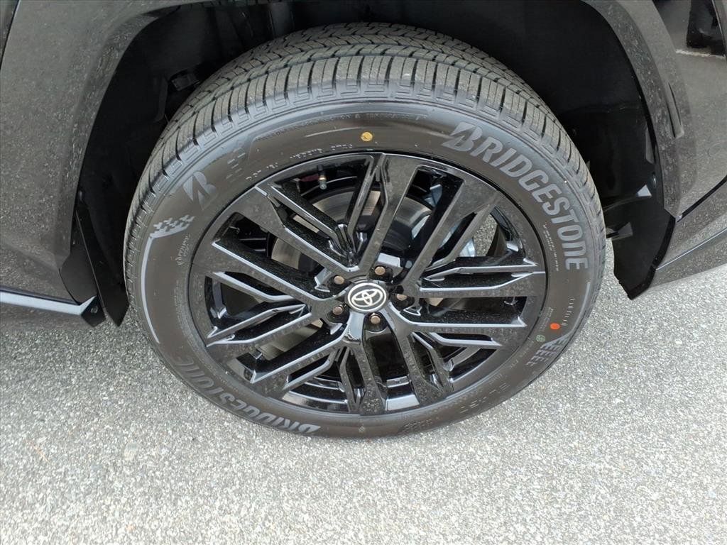 New 2026 Toyota RAV4 XSE AWD/4WD image 8