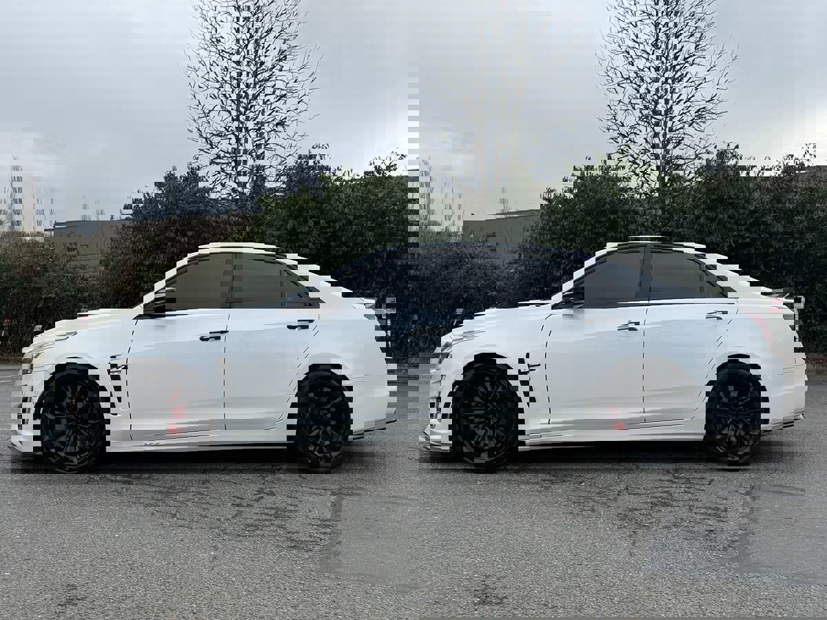 Used 2018 Cadillac CTS V w/ Carbon Fiber Package image 5