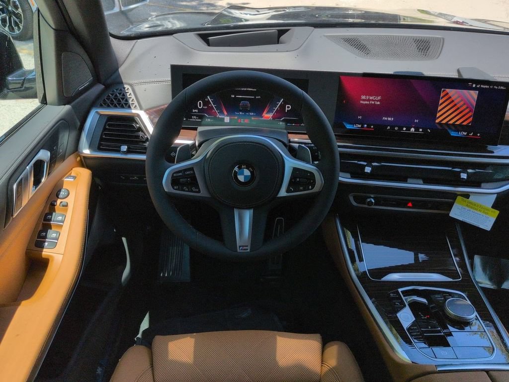 New 2026 BMW X5 xDrive40i w/ M Sport Package AWD/4WD image 16