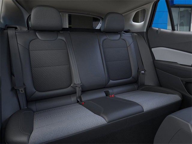 New 2026 Chevrolet Trax LT w/ Sunroof Package image 17