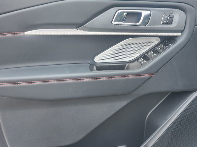 New 2026 Ford Explorer ST w/ Sun And Sound Package image 7