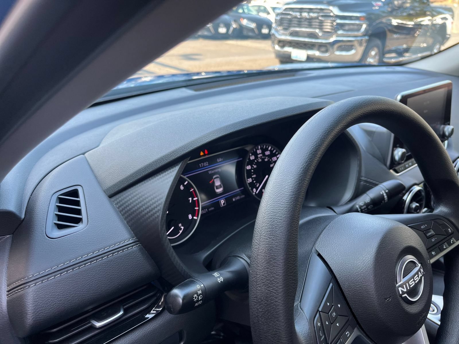 Used 2025 Nissan Sentra SV FWD image 29