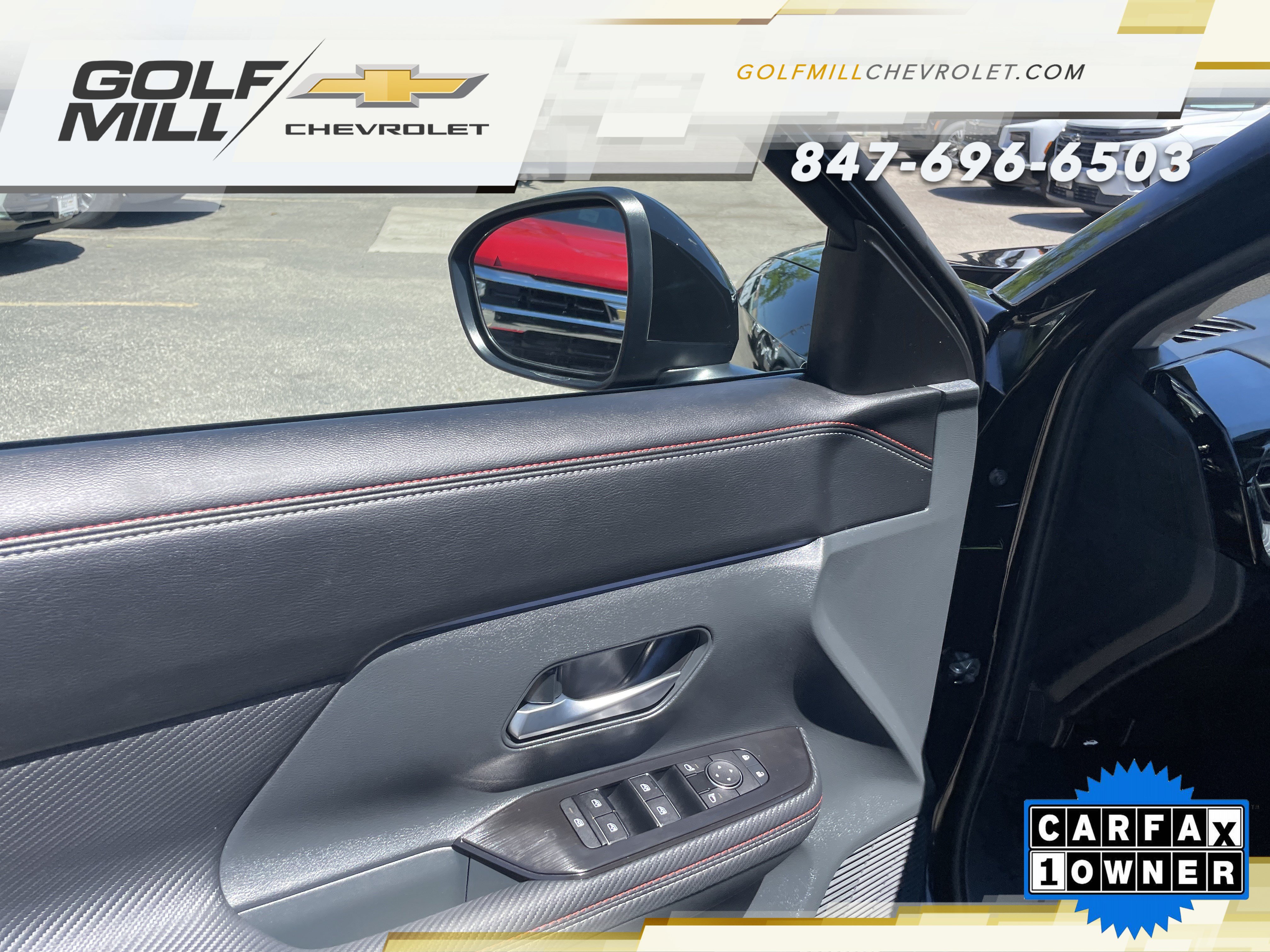 Used 2025 Nissan Kicks SR AWD/4WD image 14