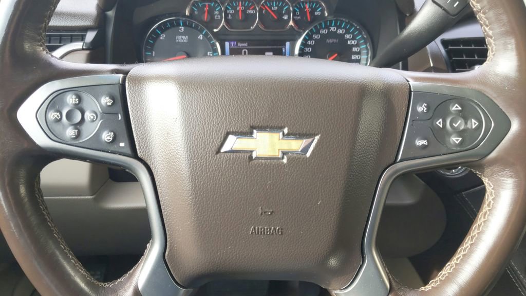 Used 2018 Chevrolet Tahoe LT w/ Luxury Package RWD image 20
