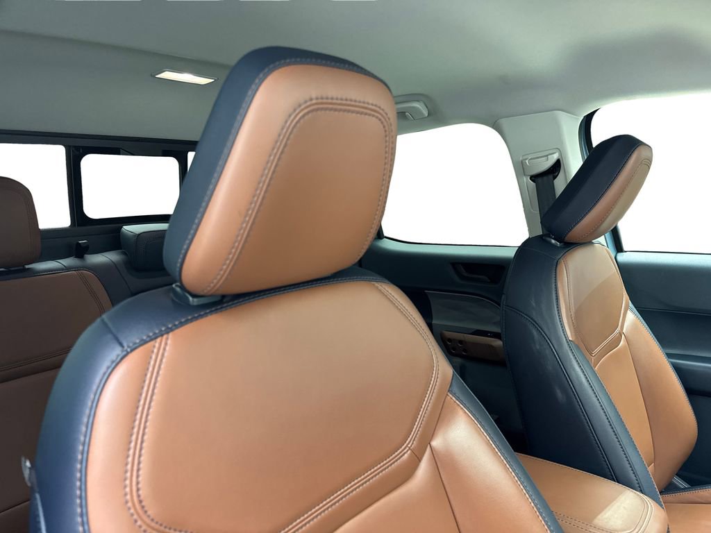 Used 2022 Ford Maverick Lariat w/ Lariat Luxury Package image 45