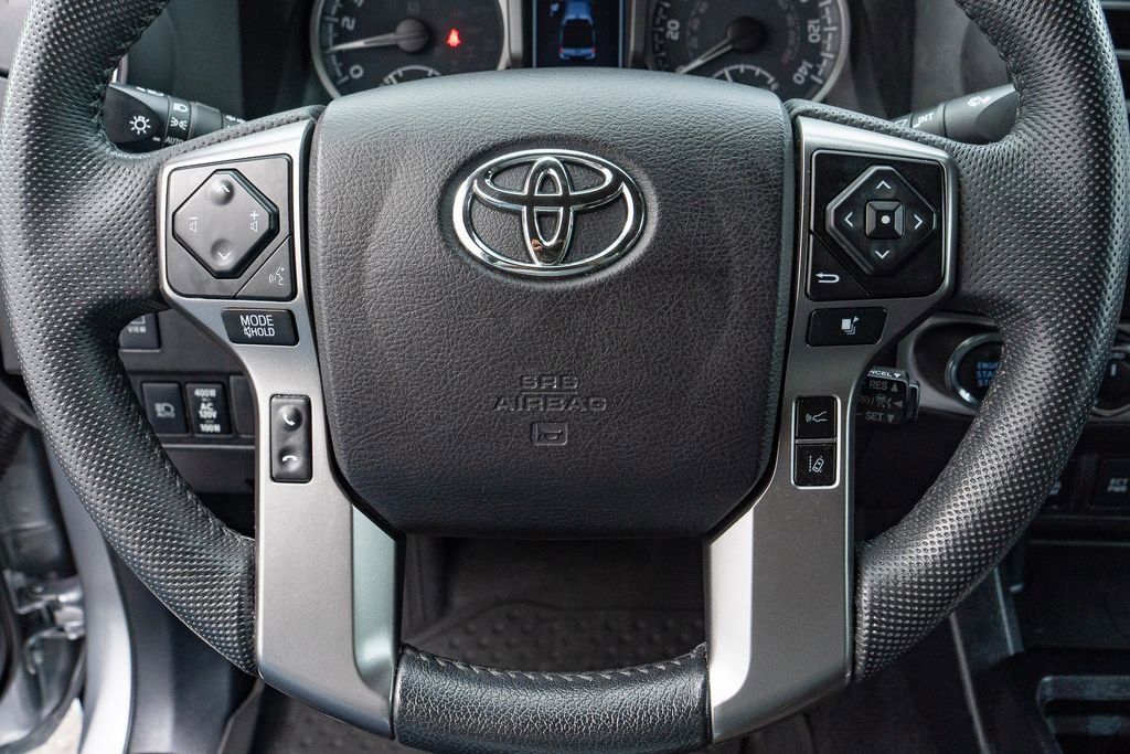 Used 2021 Toyota Tacoma Limited image 28
