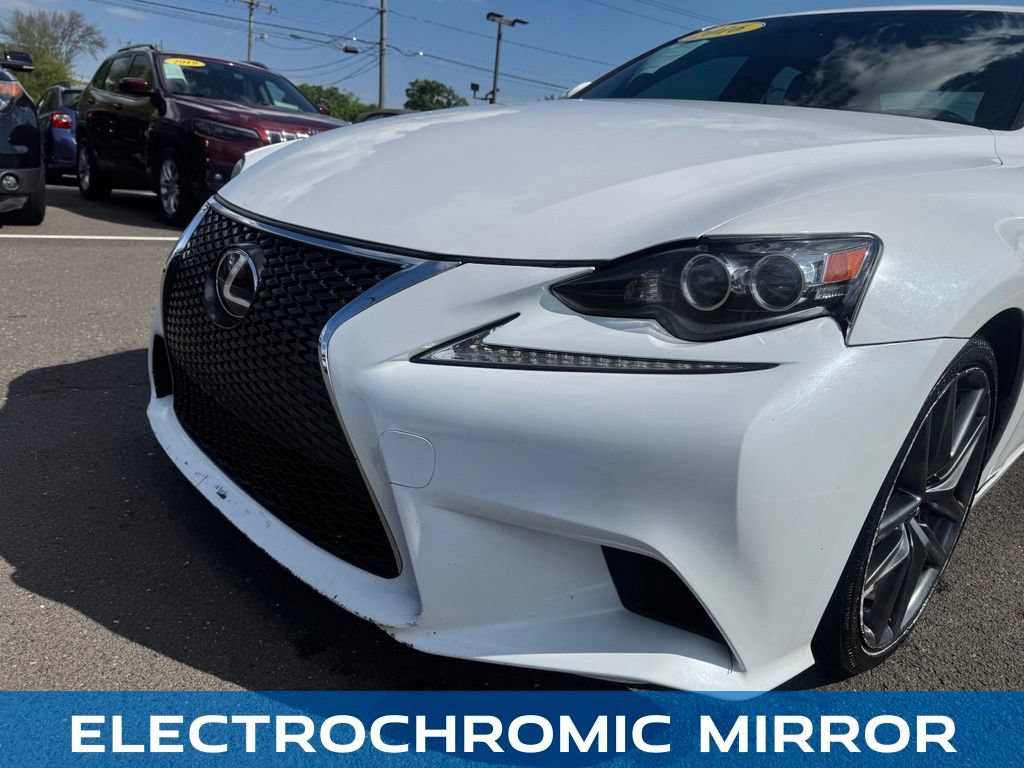 Used 2016 Lexus IS 300 AWD image 15