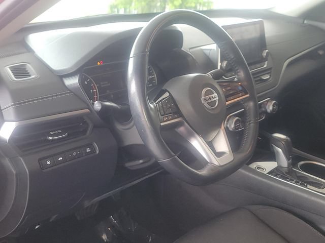 Used 2020 Nissan Altima 2.5 SV FWD image 8