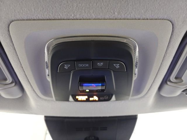 Certified 2023 Toyota Corolla Cross LE image 28