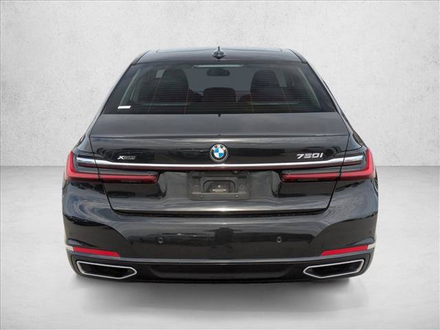 Used 2021 BMW 750i xDrive w/ Autobahn Package AWD/4WD image 6