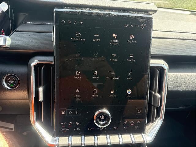 New 2026 GMC Acadia Elevation w/ Elevation Premium Package AWD/4WD image 22