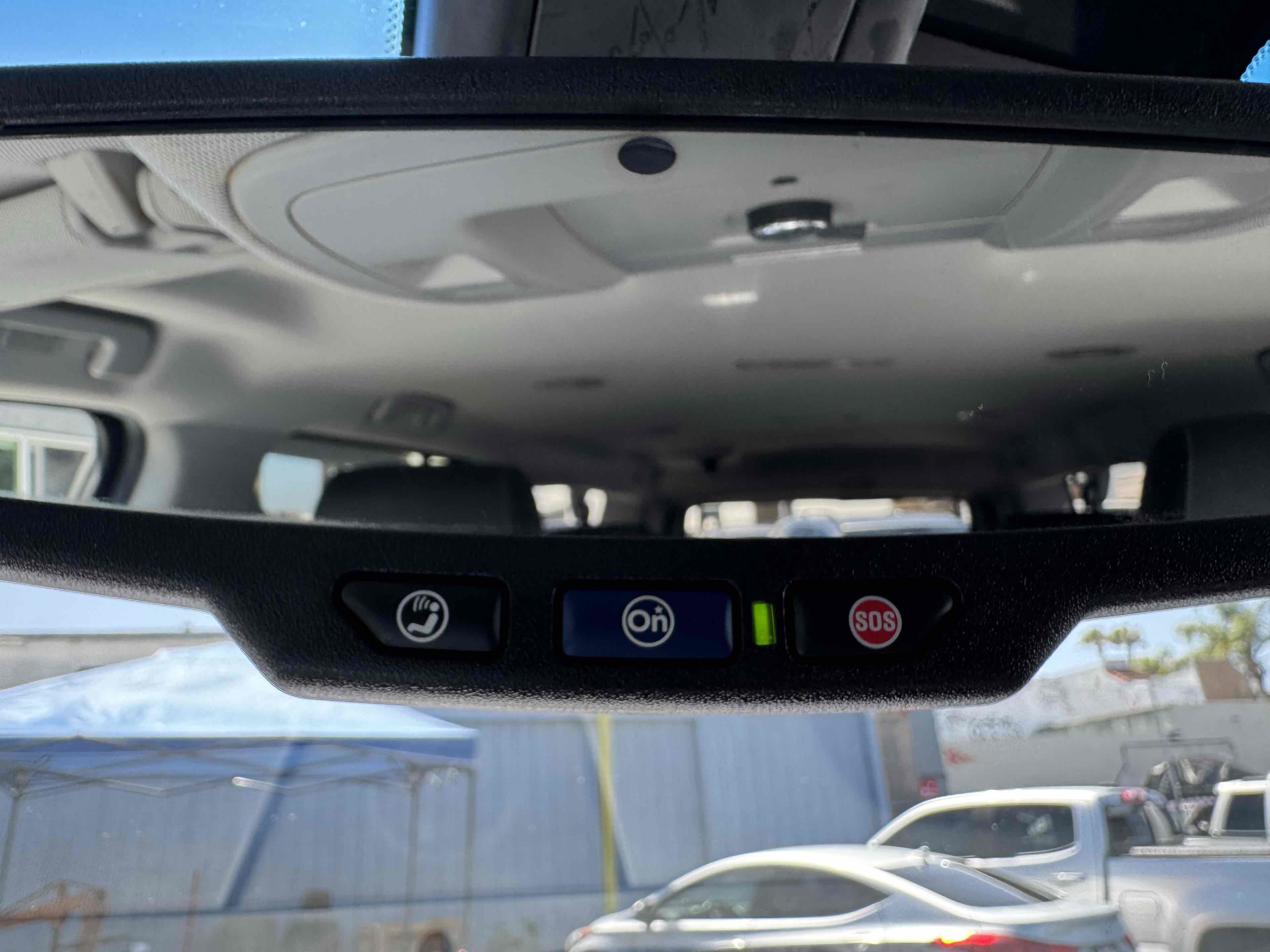 Used 2018 Chevrolet Suburban Premier image 30