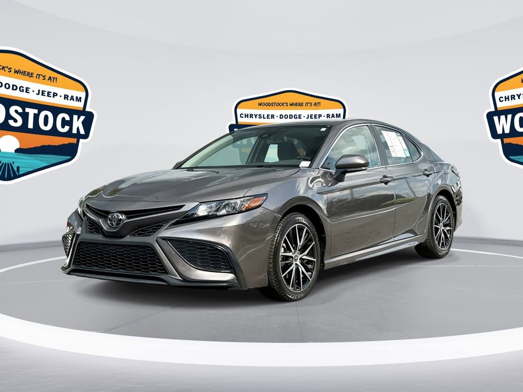 Used 2024 Toyota Camry SE