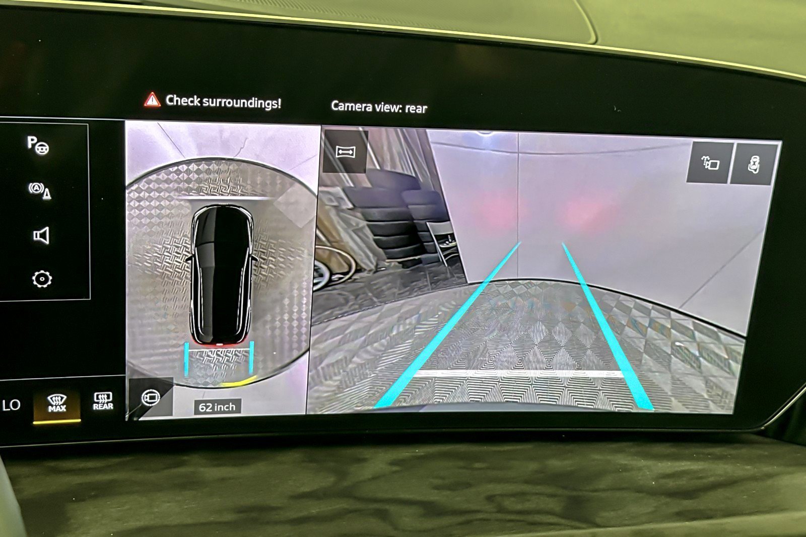 Used 2025 Audi Q5 Premium w/ Convenience Package image 19