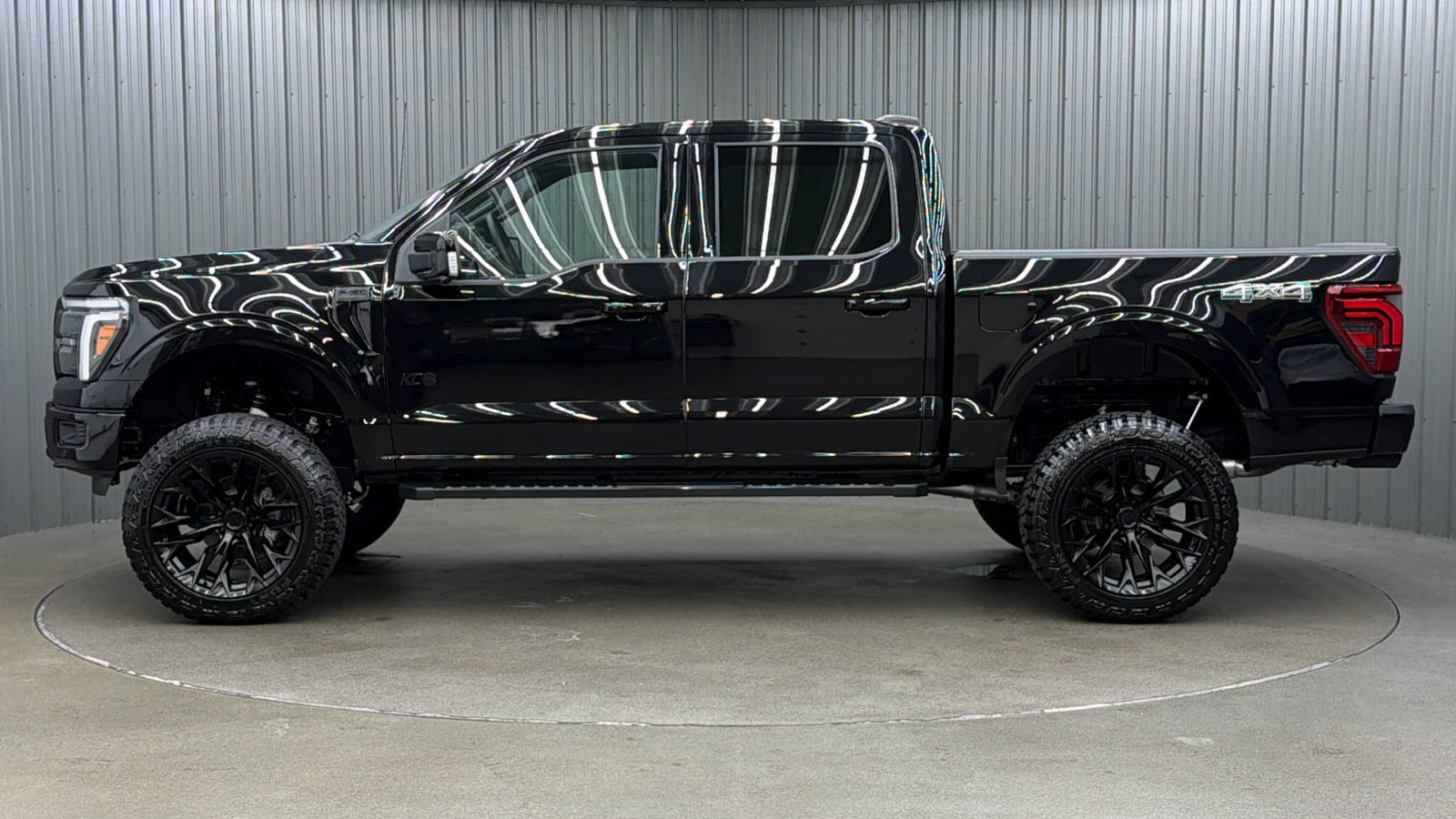 Used 2026 Ford F150 Lariat AWD/4WD image 2