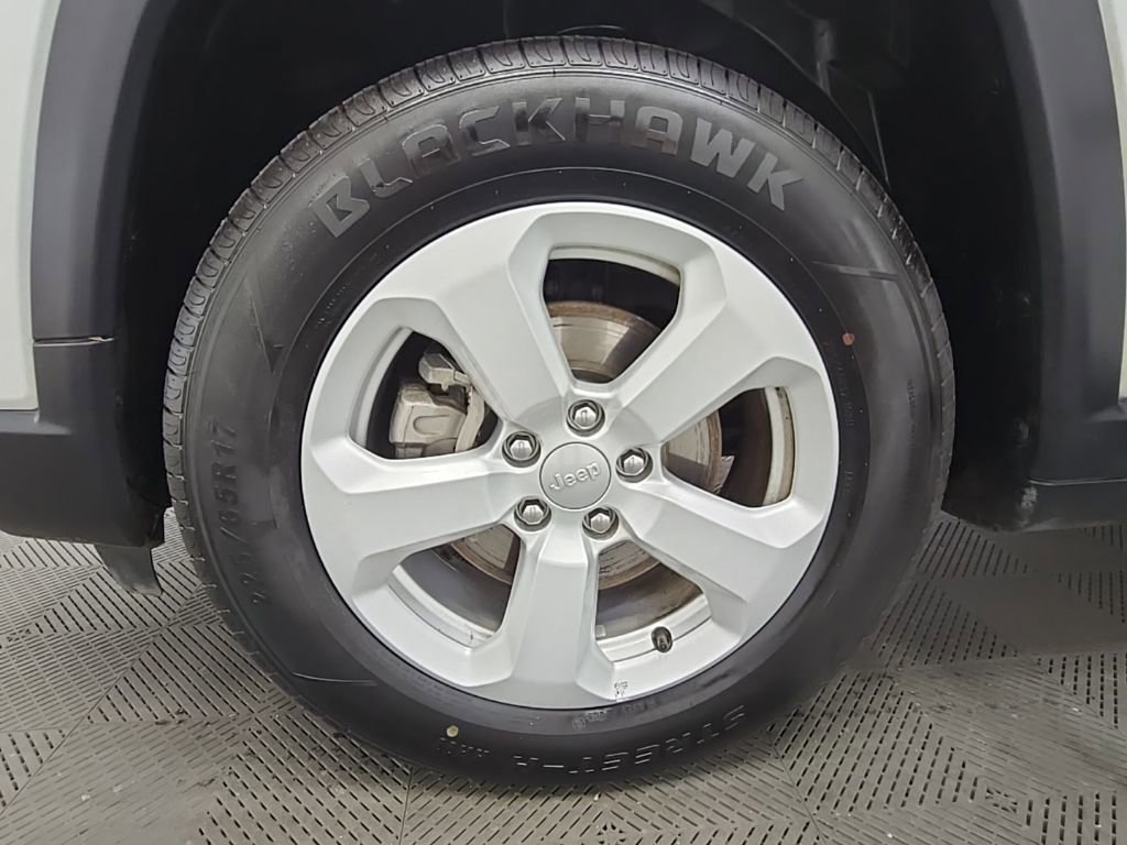 Used 2022 Jeep Compass Latitude image 44