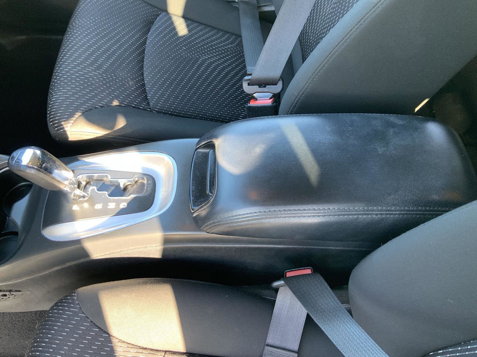 Used 2020 Dodge Journey SE w/ SE Popular Equipment Group image 42