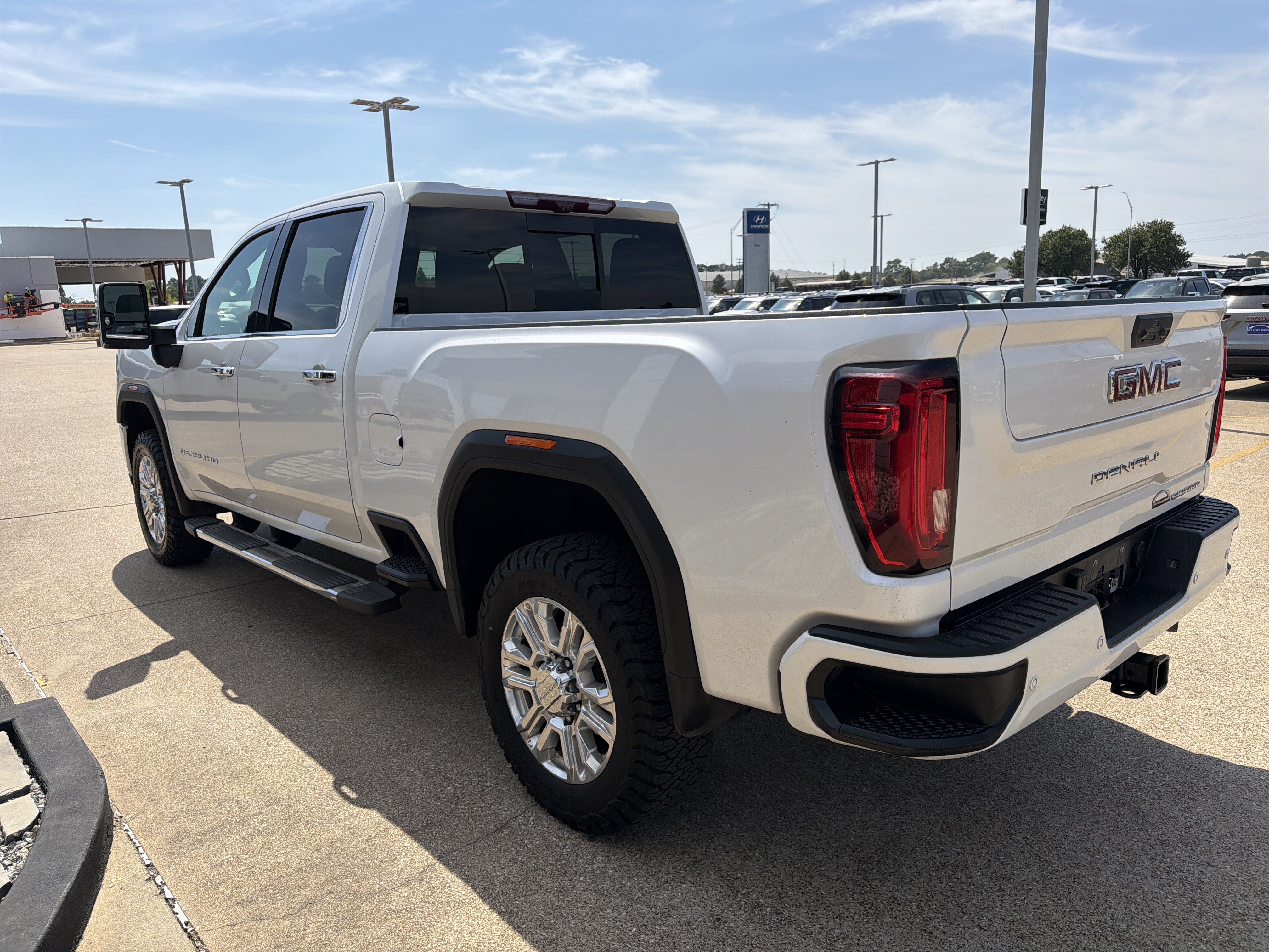 Used 2020 GMC Sierra 2500 Denali w/ Denali Ultimate Package AWD/4WD image 5
