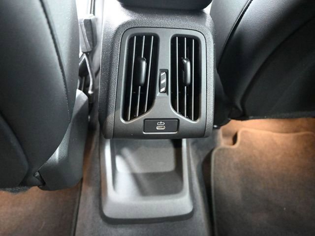 Used 2026 BMW X1 xDrive28i AWD/4WD image 15
