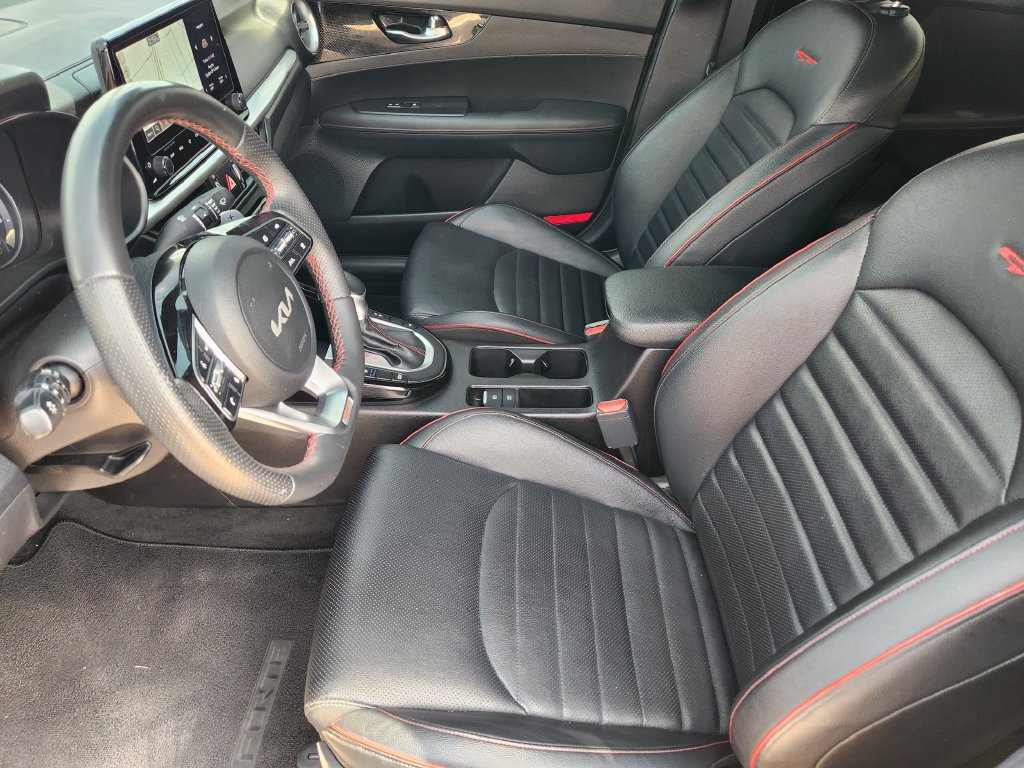 Used 2022 Kia Forte GT w/ GT2 Package FWD image 18