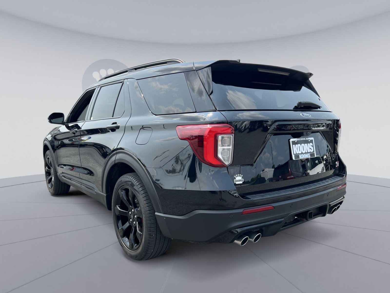 Used 2023 Ford Explorer ST w/ Equipment Group 401A AWD/4WD image 4