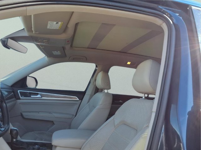 Used 2018 Volkswagen Atlas SEL Premium AWD/4WD image 22