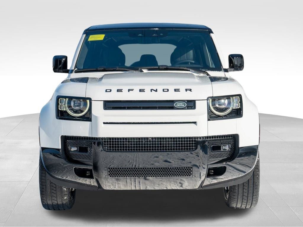 New 2025 Land Rover Defender 110 V8 image 2
