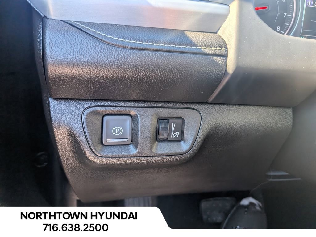 Used 2019 GMC Acadia SLT w/ Black Edition image 30