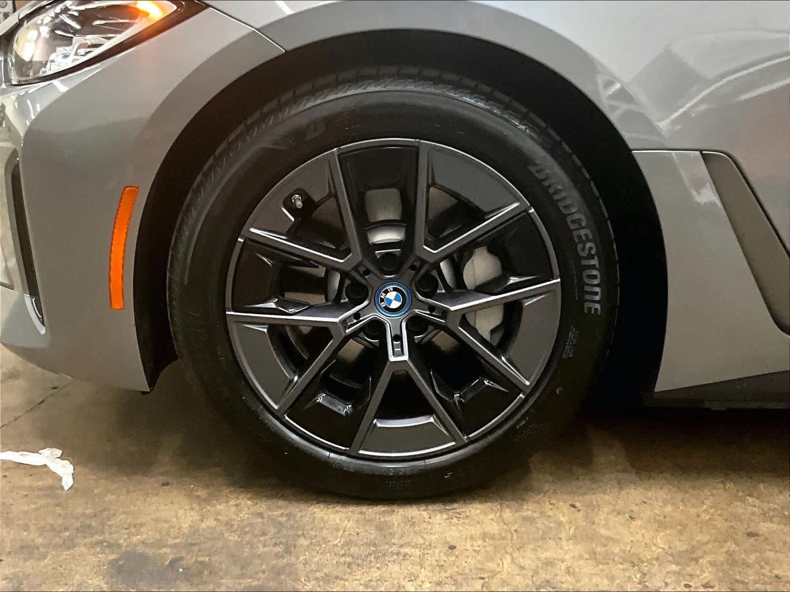 Used 2024 BMW i4 eDrive40 w/ Convenience Package RWD image 13