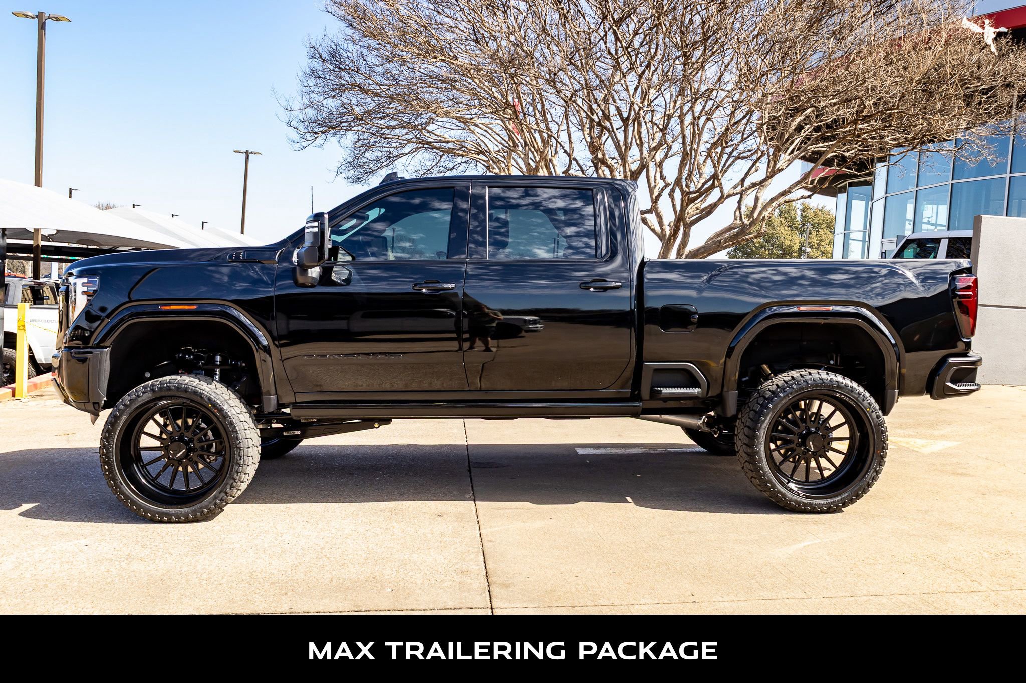 Used 2024 GMC Sierra 2500 Denali Ultimate w/ Max Trailering Package image 6