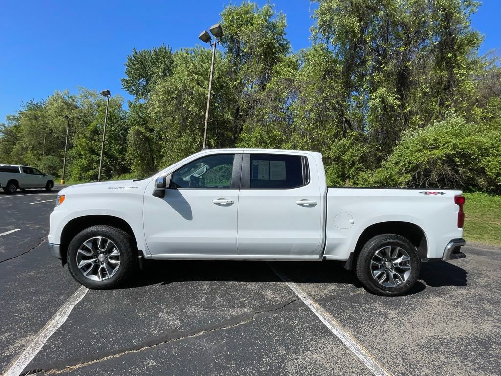 Certified 2024 Chevrolet Silverado 1500 LT AWD/4WD image 6