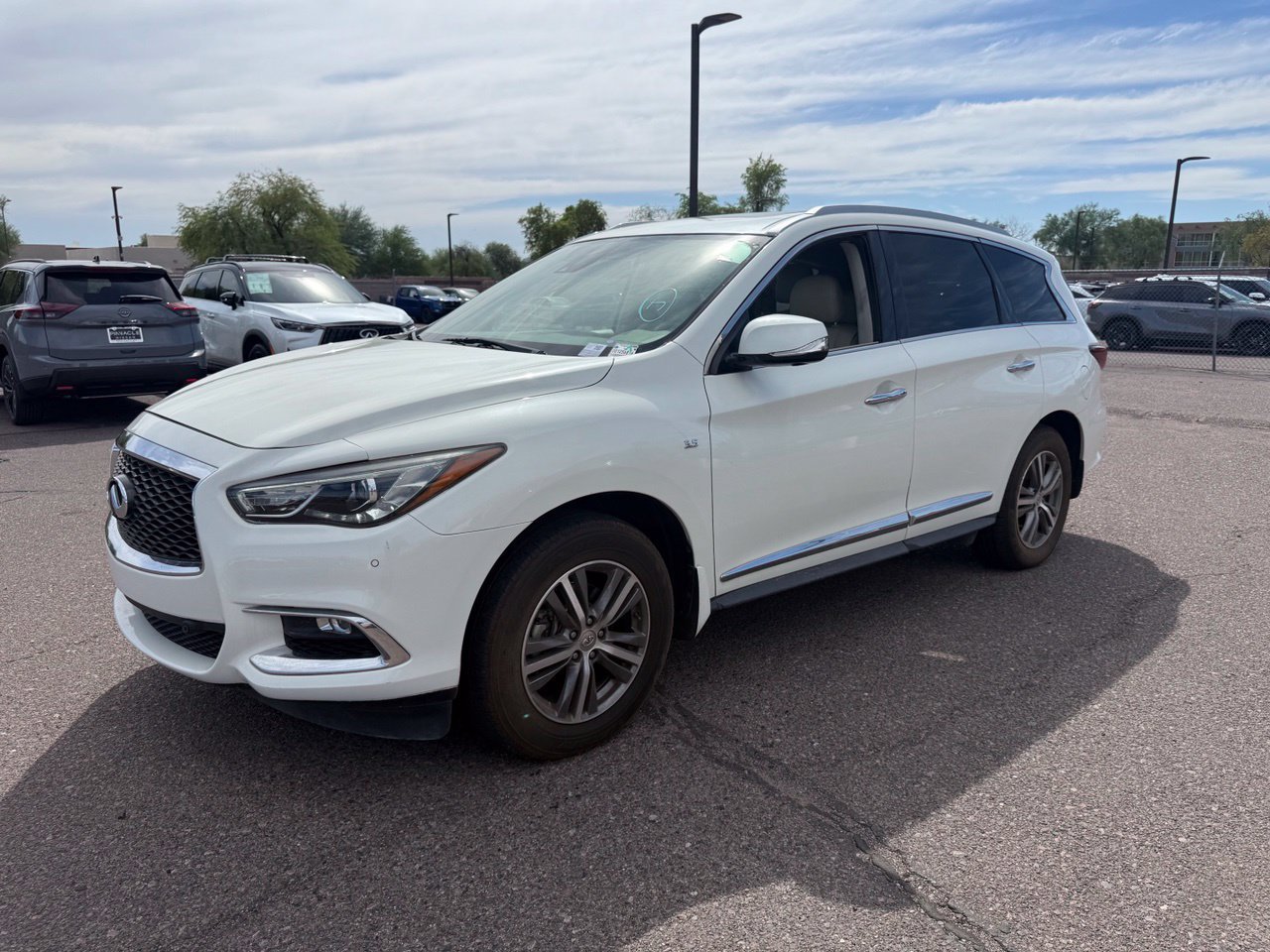Used 2020 INFINITI QX60 Luxe w/ Essential Package