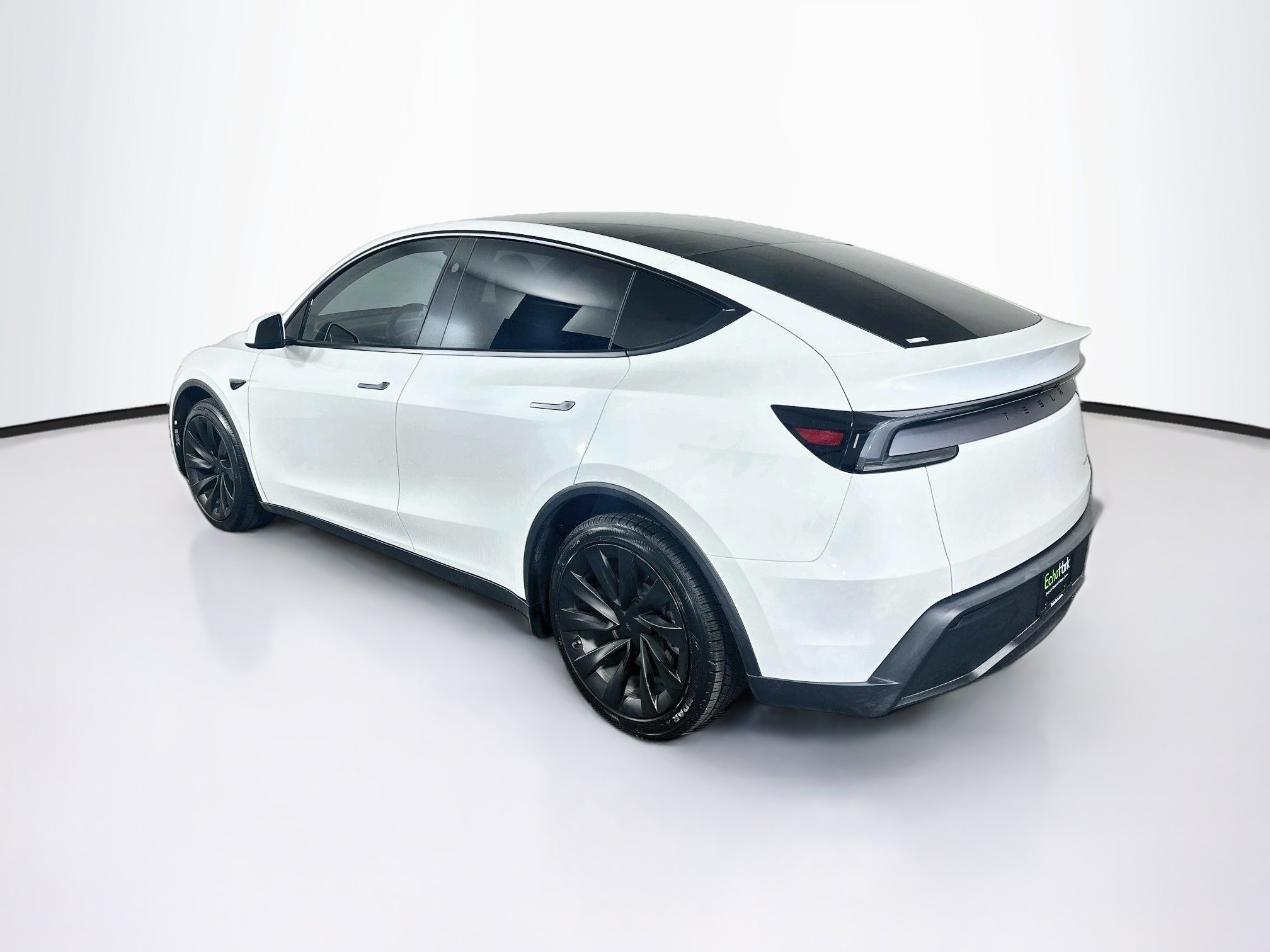 Used 2026 Tesla Model Y Long Range AWD/4WD image 5