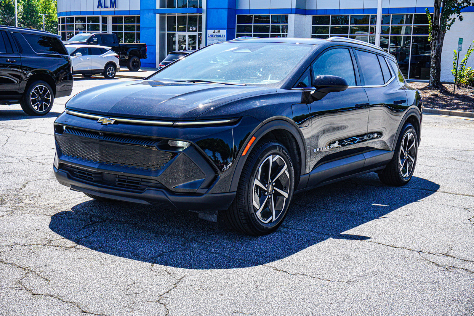 New 2026 Chevrolet Equinox EV LT FWD image 3